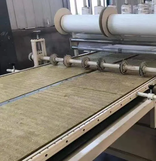 บ้าน ฉนวนกันความร้อนผนังภายนอก Rock Wool Board